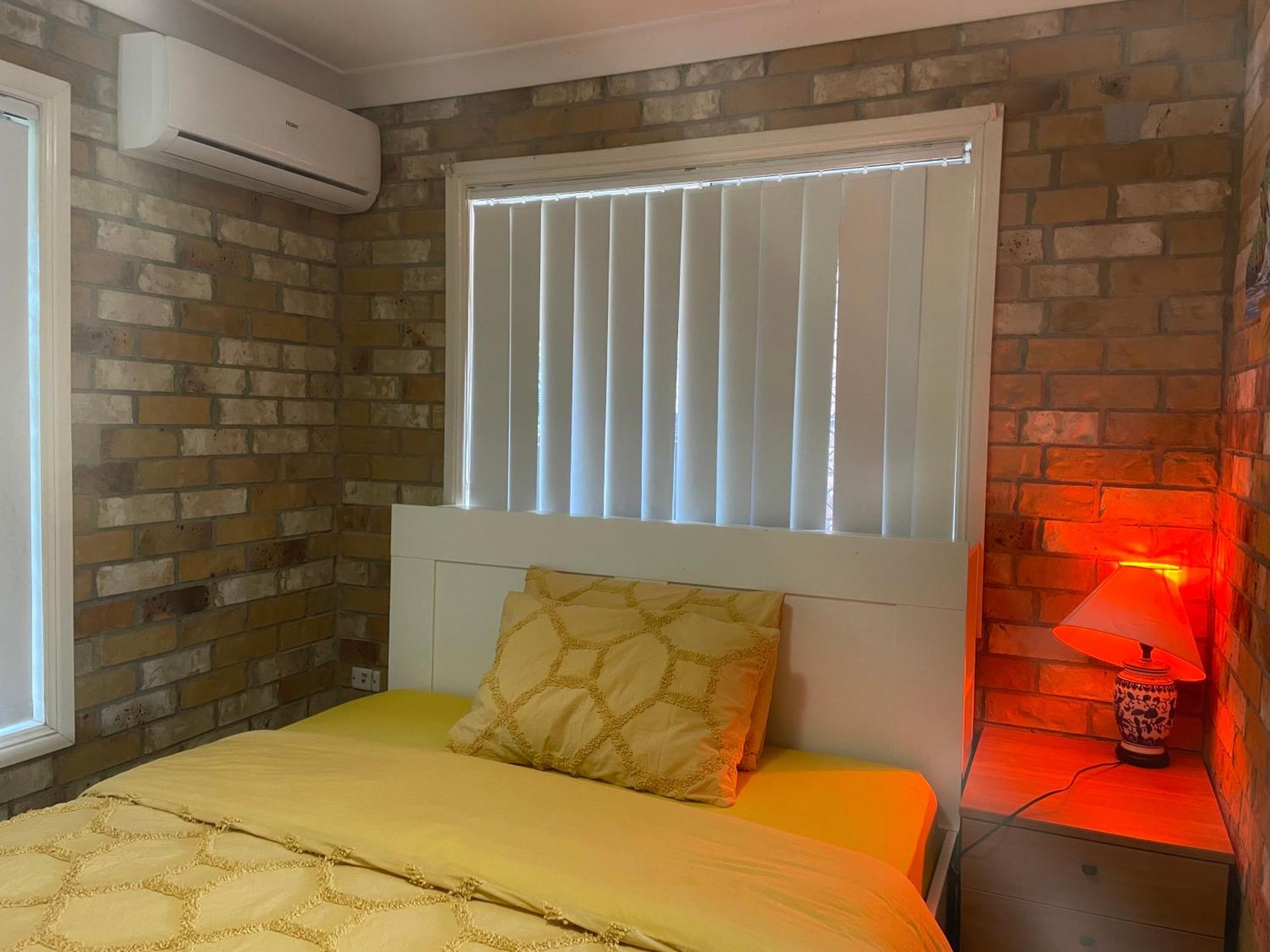 Spacious Studio Unit Rochedale South Extérieur photo